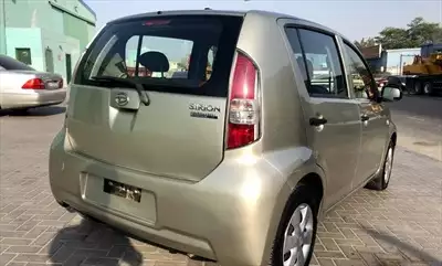  صورة 2 daihatsu sirion 2016 gcc full automatic