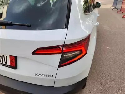  صورة 7 skoda carok 2018 dédouaner 2023