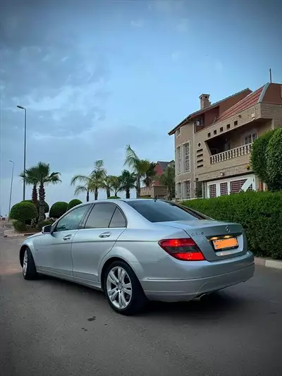  صورة 3 Mercedes 2008 dédouaner 2012