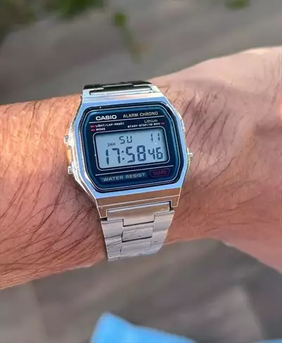  صورة 1 ساعة Casio