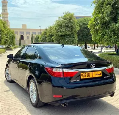  صورة 4 لكزس ES 350 بسعر طيب