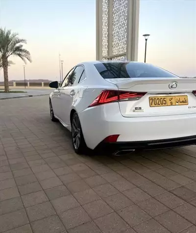  صورة 11 لكزس Is200 F Sport