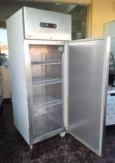  صورة 3 Upright freezer فريزر عمودي