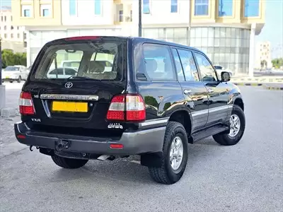  صورة 5 لاندكروزر ستيشن v8 2003