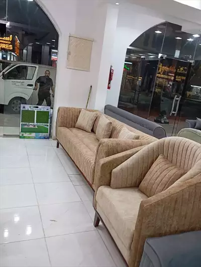  صورة 7 i am selling sofa set