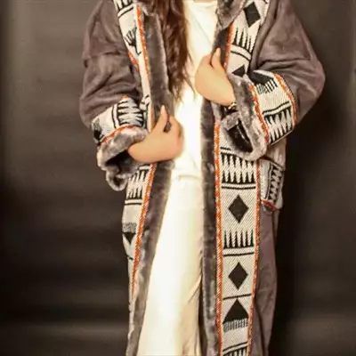  صورة 2 فروات شتويه نسائيه