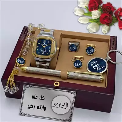  صورة 1 اطقم رجاليه بالاسم