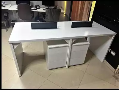  صورة 2 خلايا عمل work station متاح تنفيذ جميع التصميمات والمقاسات بجميع درجات الوان الخشب ٠١١٥١٤٣٤٧٣٩