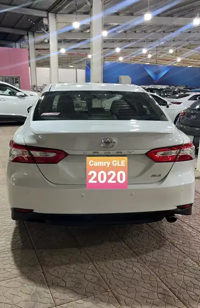  صورة 2 Camry GLE 2020 Full option