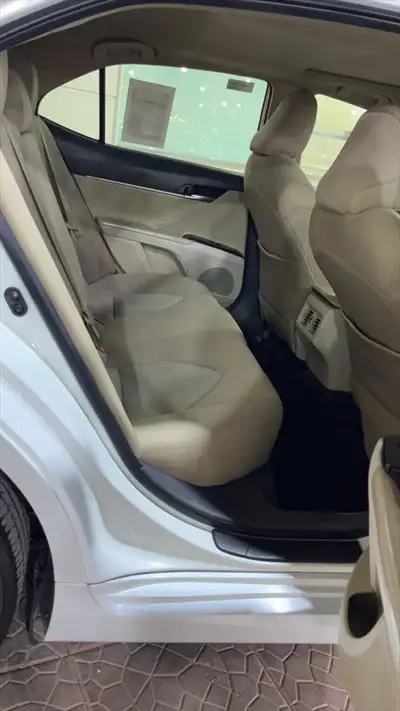  صورة 9 Camry GLE 2020 Full option