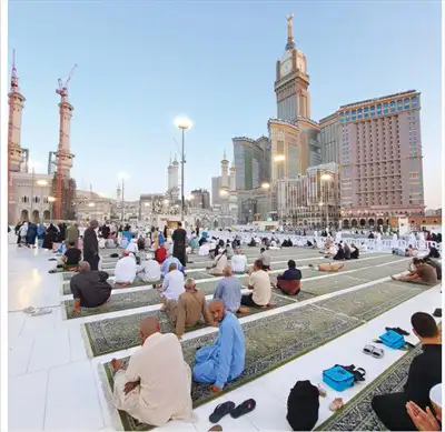  صورة 2 عمرة بدل نيابة عن المتوفي أو المريض اوالعاجز