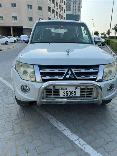  صورة 1 Mitsubishi Pajero 3 8 GCC 2014 Full Option