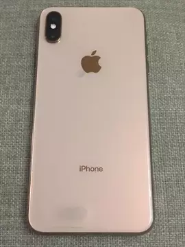 صورة - ايفون xs max نظيف