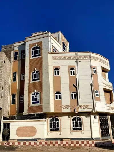  صورة 1 عماره للبيع بسعر مغري جداً من العروض المميزه لدي