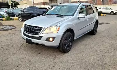  صورة 1 مرسيدس بنز ML350 نظيفه جداااااا سليمه صدمه