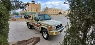  صورة 1 TOYOTA شاااص 2013 رفارف