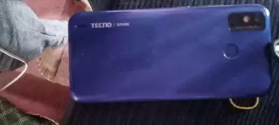  صورة 1 جوال Tecno الذاكره الداخليه 64 جيجا شريحتين