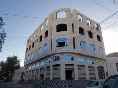  صورة 1 عماره للبيع شارعين10لبن حرمليون و200الف دولار