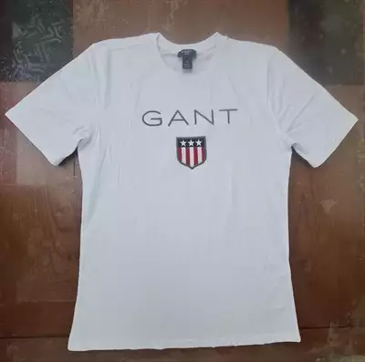  صورة 2 تي شيرت أمريكي GANT