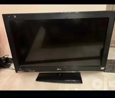  صورة 1 تلفزيون LG 32 حالة ممتازة