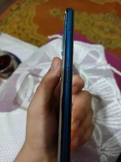  صورة 3 الفون بحالة كويسه جدا Oppo A9 2020