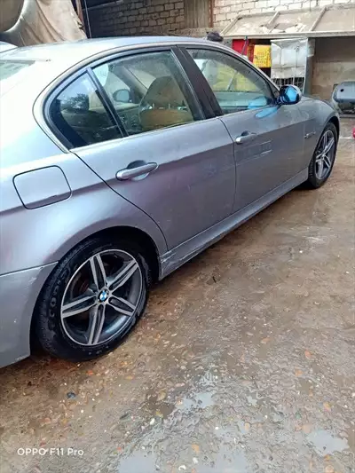  صورة 1 BMW320i للبيع