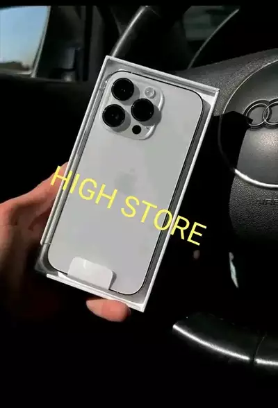  صورة 10 عروض وهدايا مع High store ️ Iphone 14 pro ma