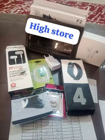  صورة 5 عروض وهدايا مع High store ️ Iphone 14 pro ma