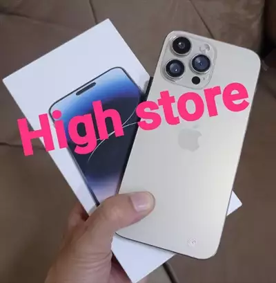  صورة 3 عروض وهدايا مع High store ️ Iphone 14 pro ma