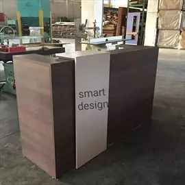 صورة - كاونتر استقبال خشب mdf من شركه smart design