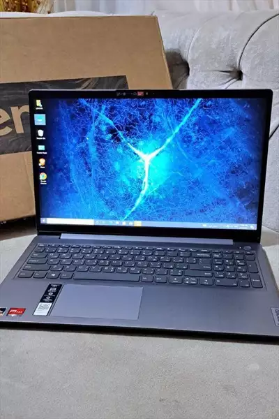  صورة 1 Lenovo IdeaPad 3 قوة Ryzen 5 في متناول يدك بمصر