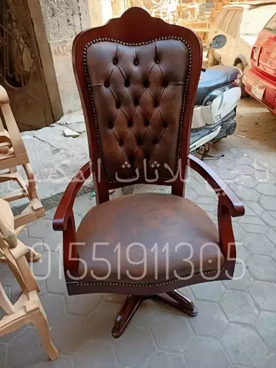  صورة 4 كرسي من الخشب الزان الأحمر اليوغسلافي مطعم نحاس إعلان 87183