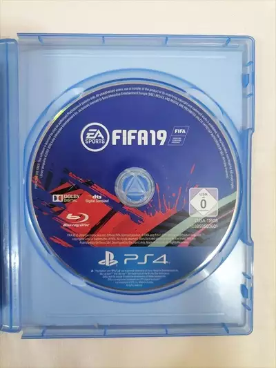  صورة 3 FIFA 19 مستعمل وبحالة جيدة