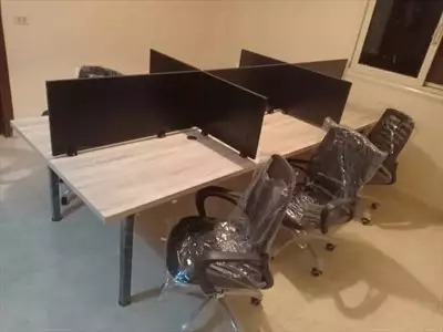  صورة 1 خلايا عمل بارتشن موظفين مكاتب موظفين work station