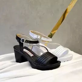 صورة - صندل ترندي موووت بكعب 5 سم مريح وعملي جدا ️ Size 37to41 قالب مظبوط Price 400 عموله 50 Code ch8514