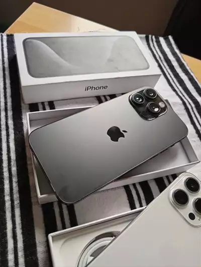  صورة 6 IPhone 15 pro max إعلان 52476