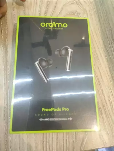  صورة 1 سماعه oraimo FreePodsPro