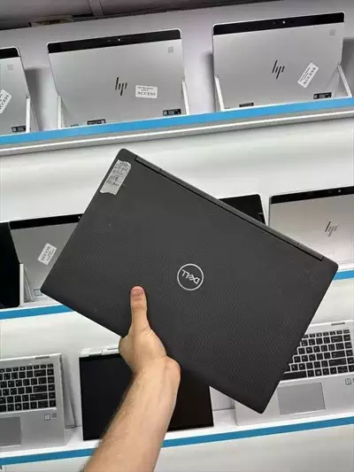  صورة 4 وحش الجرافيكس Dell Precision 7540 للبيع في مصر