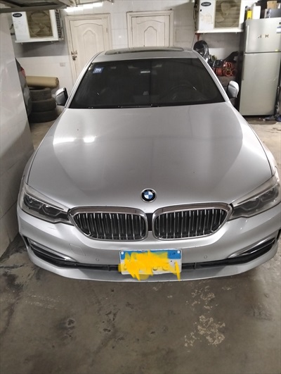  صورة 1 bmw 520i G30 2000cc 2تربو