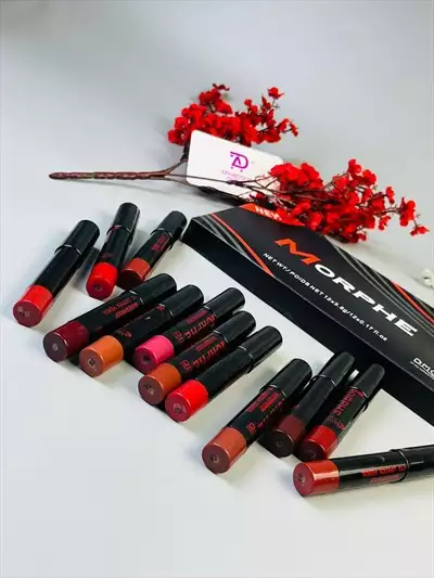  صورة 5 MATTE LIPSTICK PENCIL من ماركة MORPHE