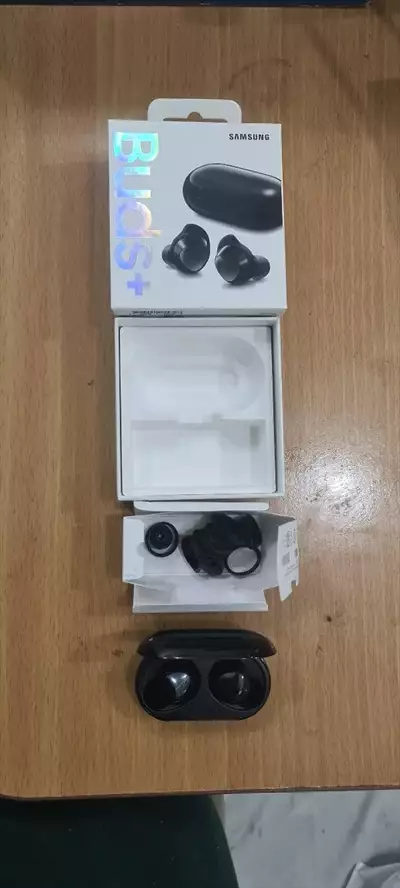  صورة 2 Selling SAMSUNG GALAXY BUDS PLUS EARPHONE BLACK